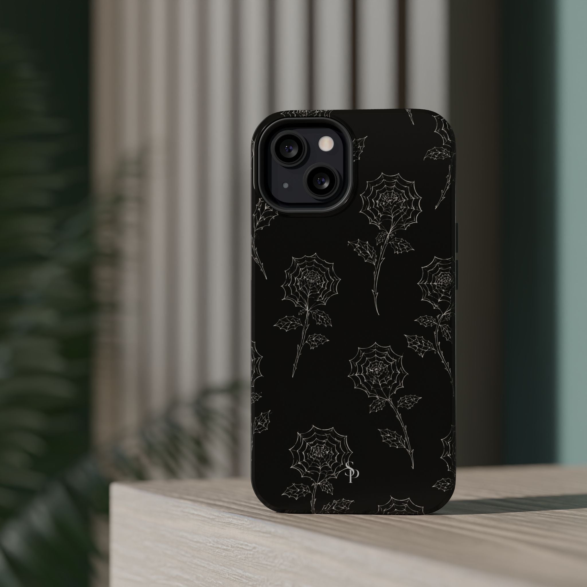 Web of Roses Magnetic Impact-Resistant Phone Case