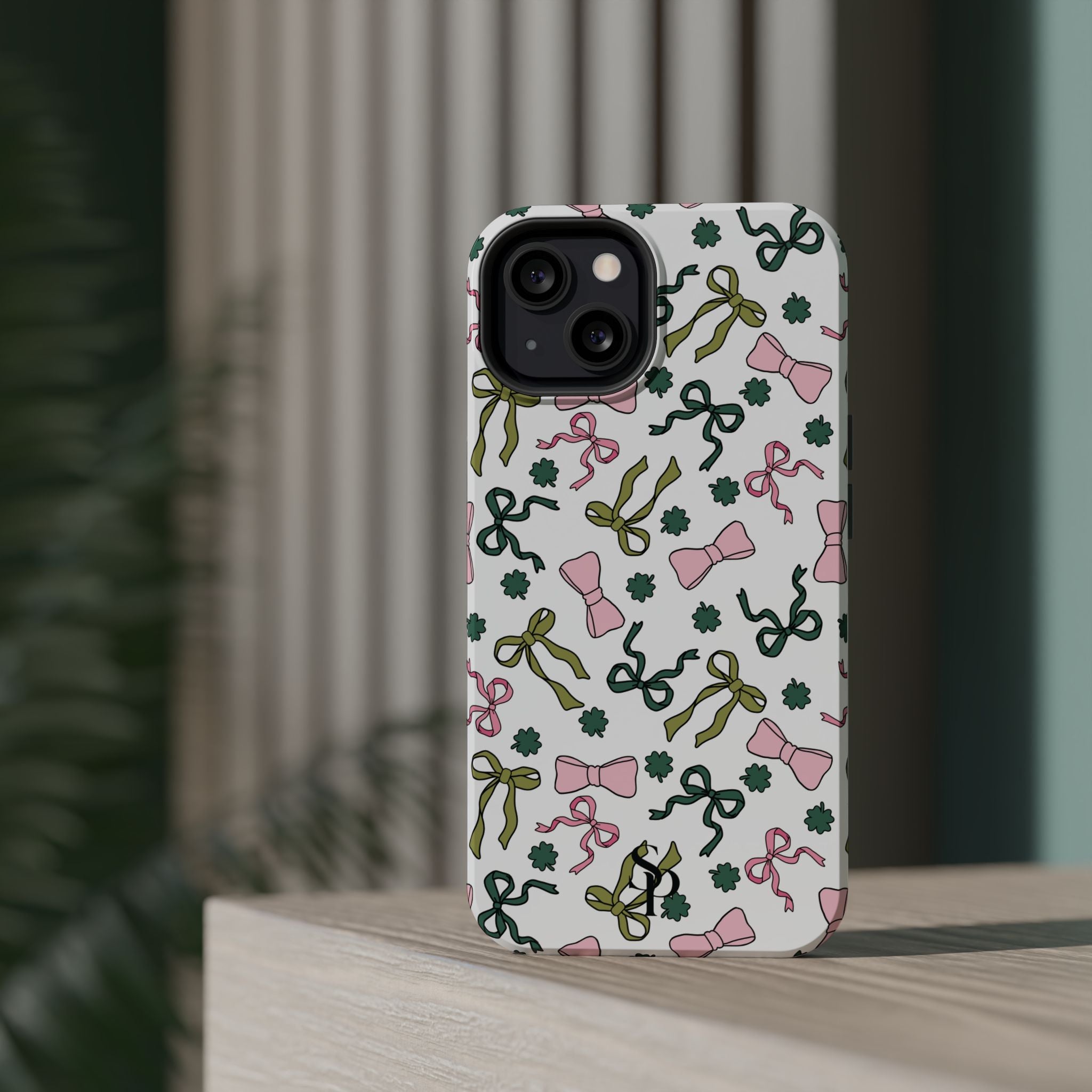 Bows and Shamrocks Magnetic Phone Case