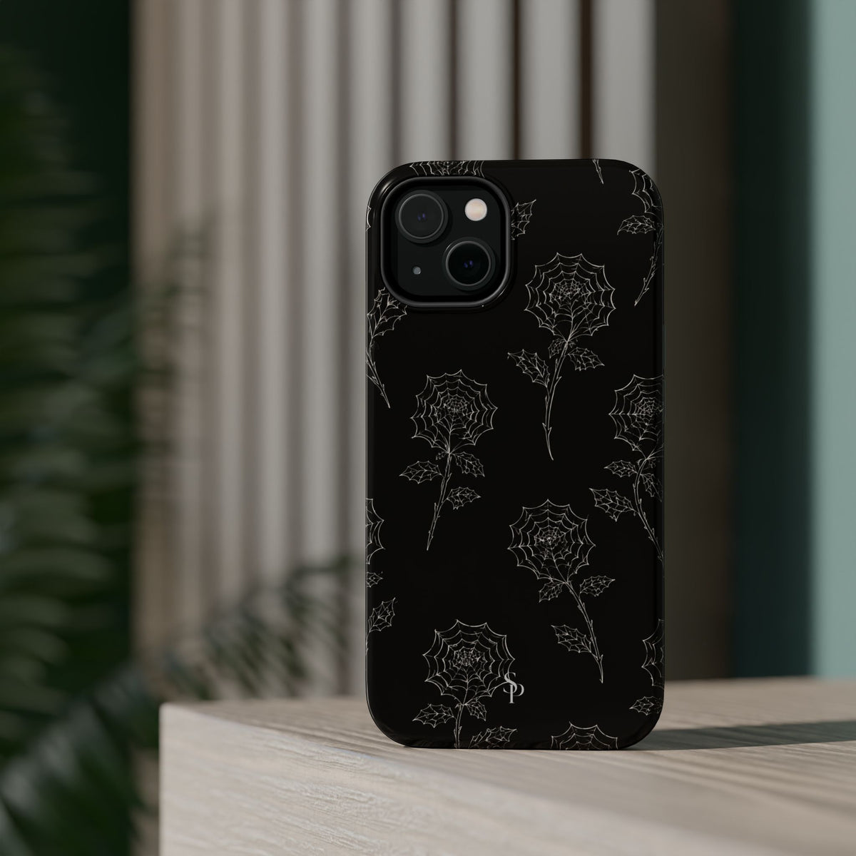 Web of Roses Magnetic Case
