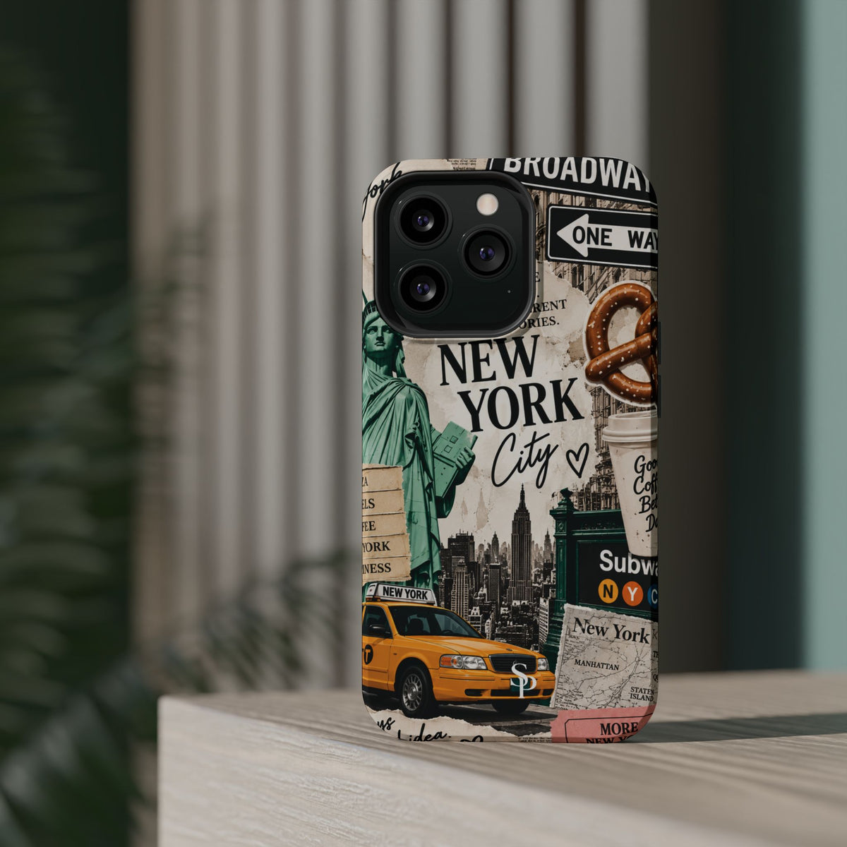 New York Magnetic Phone Case